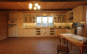 Дом 300м², 2-этажный, на длительный срок,