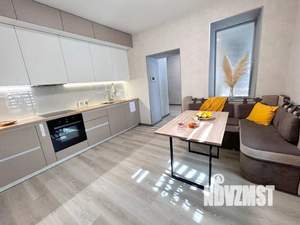 Дом 300м², 2-этажный, посуточно,