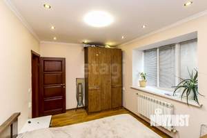 Дом 180м², 3-этажный, на длительный срок,