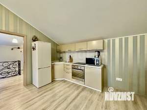 Дом 75м², 2-этажный, на длительный срок,