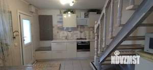 Дом 100м², 2-этажный, на длительный срок,