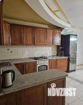 Дом 270м², 2-этажный, на длительный срок,