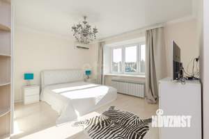 Таунхаус 242м², 2-этажный, на длительный срок,