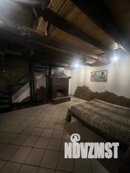 Дом 200м², 3-этажный, посуточно,