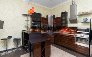 Дом 200м², 2-этажный, на длительный срок,