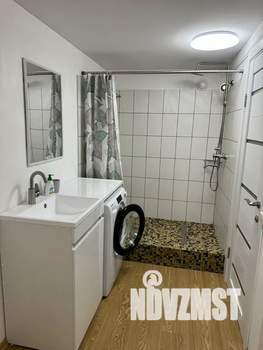 Дом 200м², 3-этажный, посуточно,