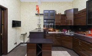 Дом 200м², 2-этажный, на длительный срок,