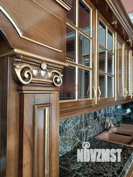 Коттедж 360м², 2-этажный, участок 17 сот.