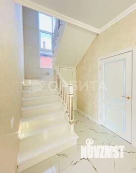 Дом 137м², 2-этажный, участок 5 сот.