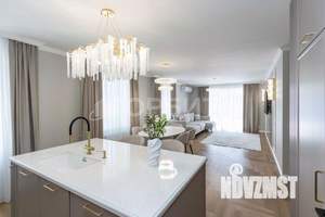 Таунхаус 216м², 2-этажный, участок 5 сот.