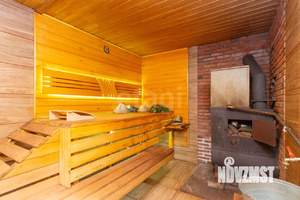 Дом 144м², 2-этажный, участок 6 сот.