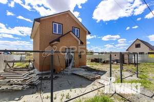 Дом 96м², 2-этажный, участок 8 сот.