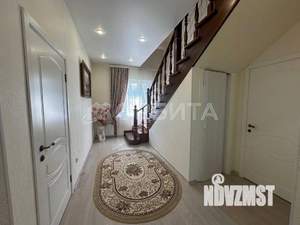 Дом 180м², 2-этажный, участок 10 сот.