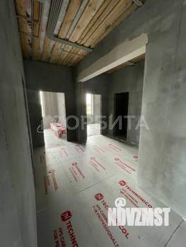 Дом 180м², 2-этажный, участок 8 сот.