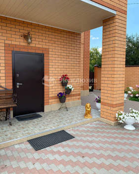 Дом 200м², 2-этажный, участок 5 сот.