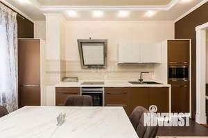 Таунхаус 201м², 3-этажный, участок 2 сот.