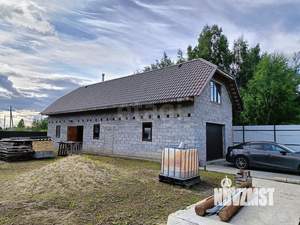 Дом 140м², 2-этажный, участок 9 сот.