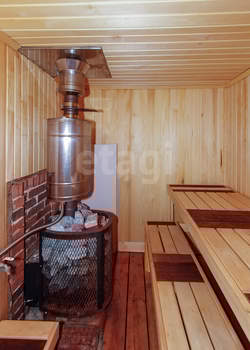 Дом 20м², 2-этажный, участок 821 сот.