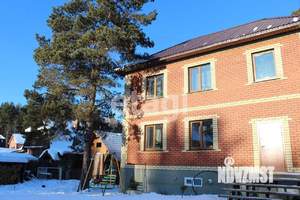 Дом 176м², 2-этажный, участок 6 сот.