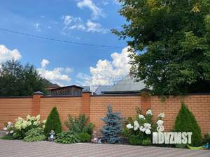 Коттедж 200м², 2-этажный, участок 5 сот.