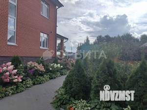 Дом 401м², 2-этажный, участок 13 сот.