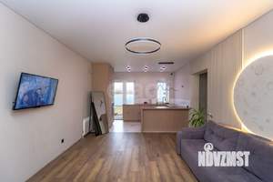 Дом 121м², 2-этажный, участок 6 сот.