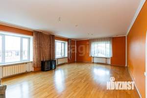 Дом 403м², 2-этажный, участок 10 сот.