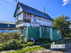 Дом 25м², 2-этажный, участок 8 сот.