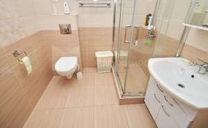 Дом 130м², 2-этажный, участок 6 сот.