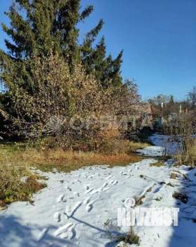 Дом 23м², 2-этажный, участок 4 сот.