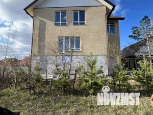 Дом 240м², 3-этажный, участок 5 сот.