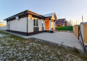 Дом 100м², 1-этажный, участок 8 сот.