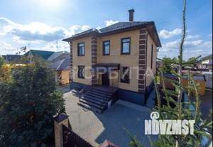 Дом 214м², 2-этажный, участок 10 сот.