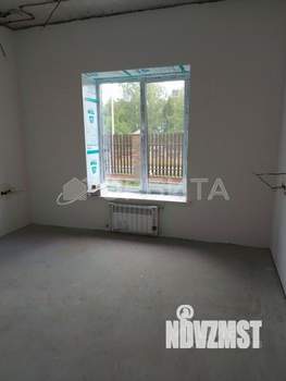 Дом 196м², 2-этажный, участок 8 сот.