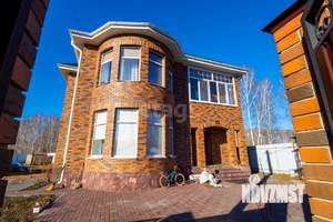 Дом 205м², 2-этажный, участок 5 сот.