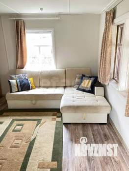 Дом 60м², 3-этажный, участок 6 сот.