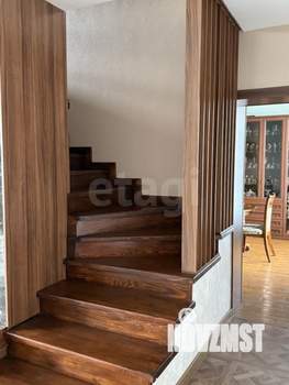 Дом 208м², 2-этажный, участок 6 сот.