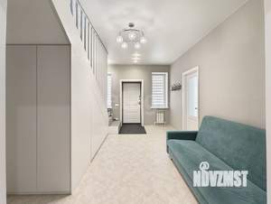 Дом 220м², 2-этажный, участок 10 сот.