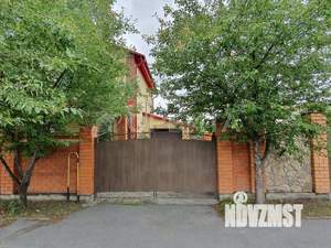 Дом 140м², 2-этажный, участок 10 сот.