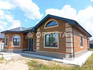 Дом 122м², 2-этажный, участок 9 сот.