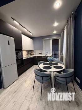 Дом 94м², 2-этажный, участок 6 сот.