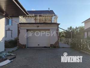 Дом 213м², 2-этажный, участок 12 сот.