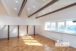 Дом 81м², 2-этажный, участок 10 сот.