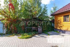 Дом 214м², 2-этажный, участок 10 сот.