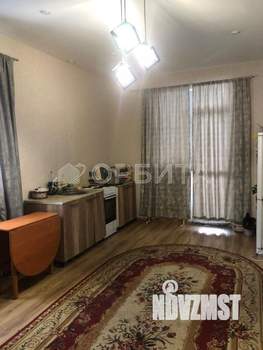 Дом 77м², 2-этажный, участок 6 сот.