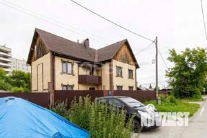 Дом 236м², 2-этажный, участок 6 сот.