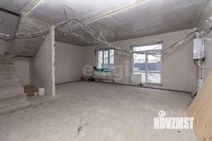 Таунхаус 102м², 3-этажный, участок 3 сот.