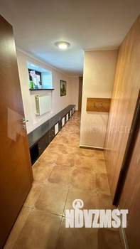 Коттедж 200м², 2-этажный, участок 12 сот.