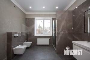 Коттедж 220м², 2-этажный, участок 15 сот.