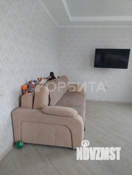 Дом 121м², 2-этажный, участок 6 сот.